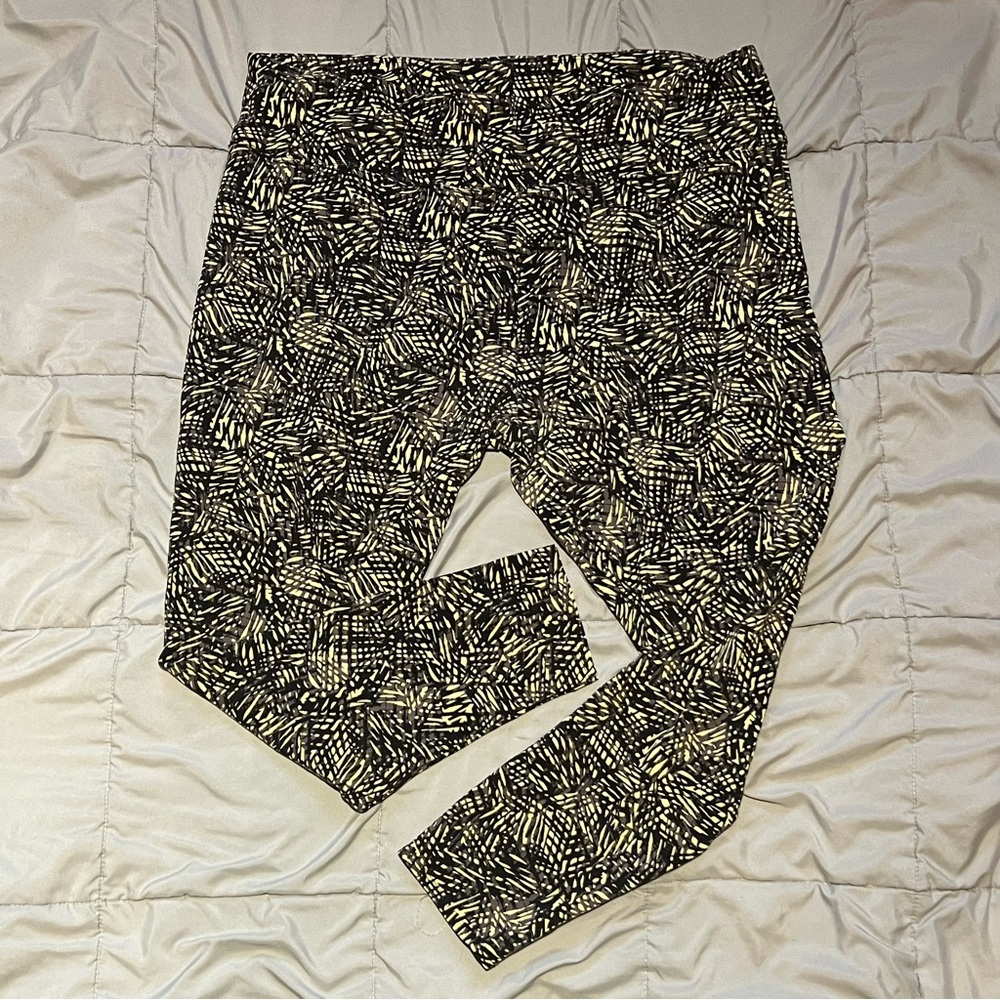 Soft Surroundings Green/Black/Grey Leggings